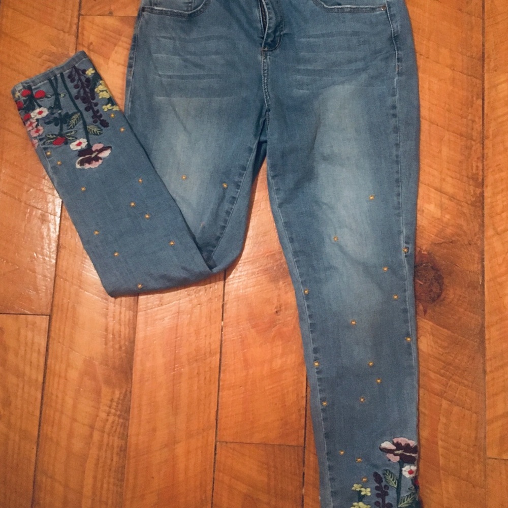 RARE Earl Jeans🥺